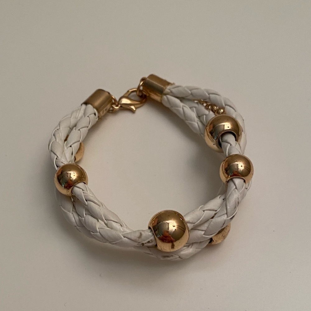 Leather and bead bracelet